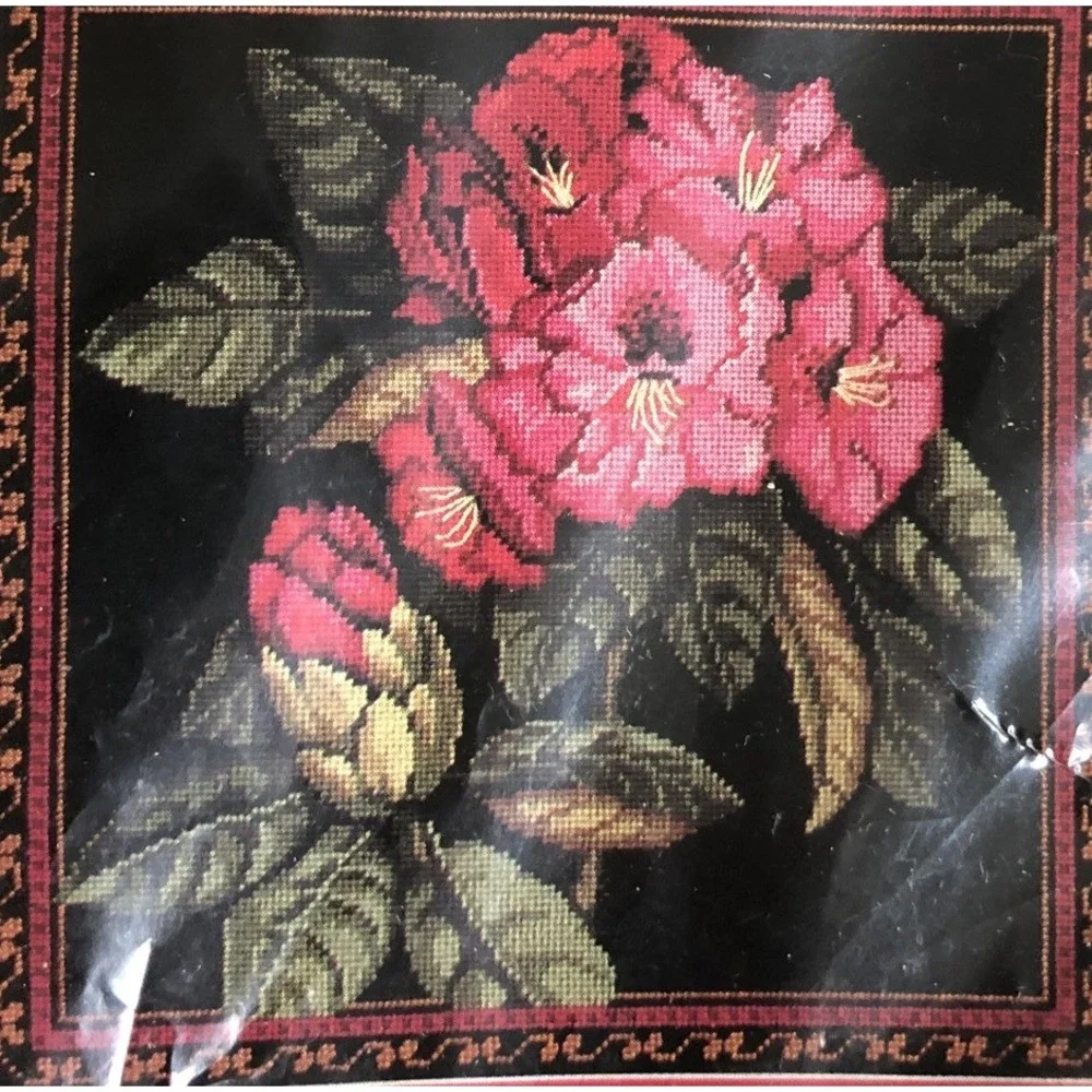 Vtg Bucilla New Needlepoint Pattern & Thread ONLY Rose Rhododendron 14x14 Read